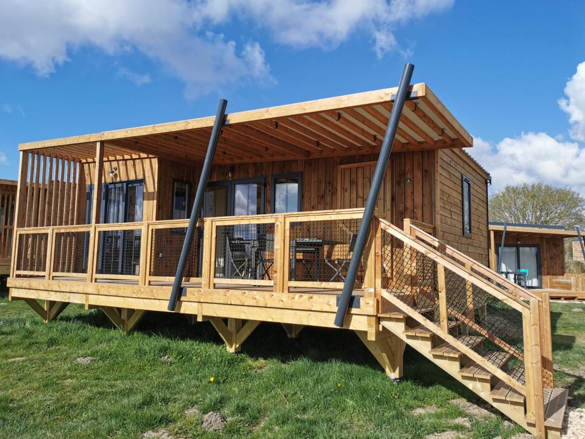 Le Village de Cottages - Le Pôle du Cheval et de l'Âne Lignières Exterior foto